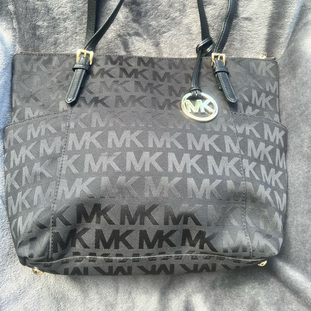 Michael Kors Black Jet Set Tote